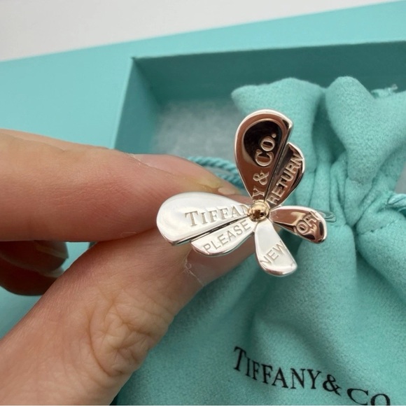 Tiffany & Co new size 8 love bug collection butterfly ring - Picture 4 of 10